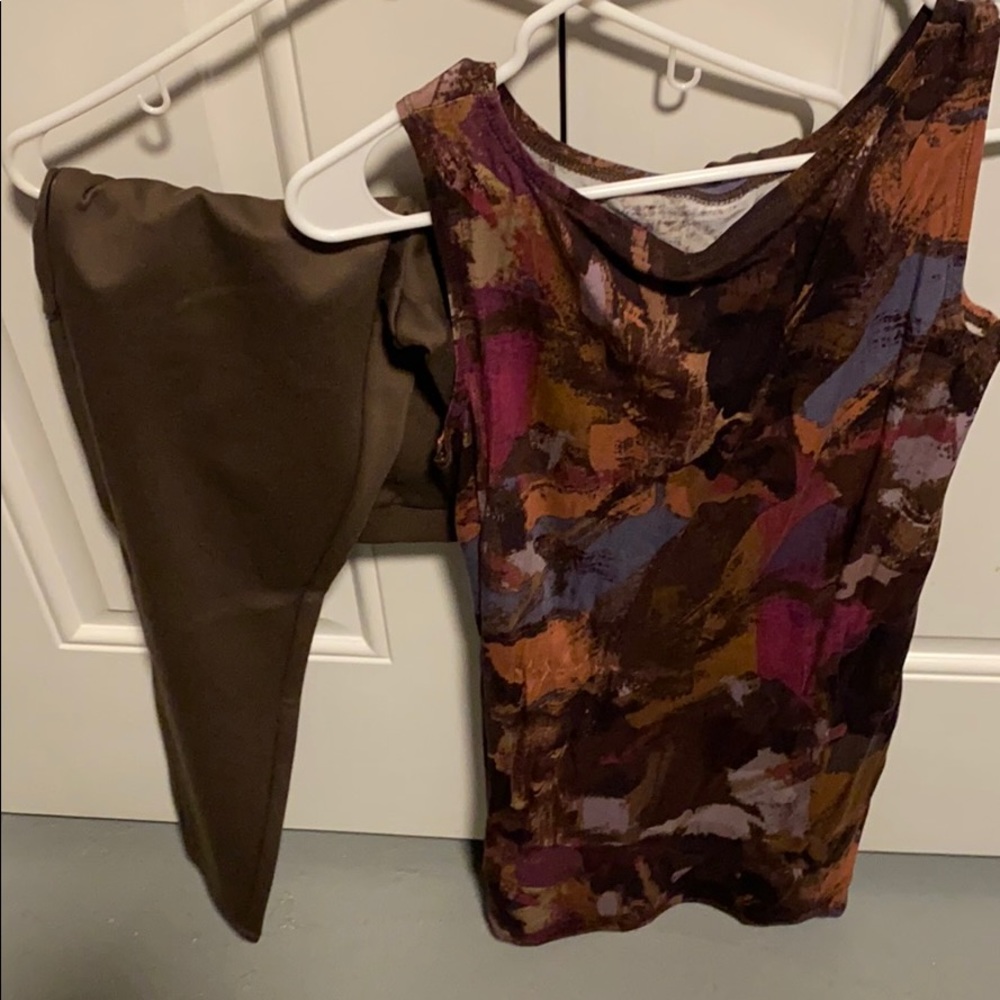 Lisa Rinna size small top